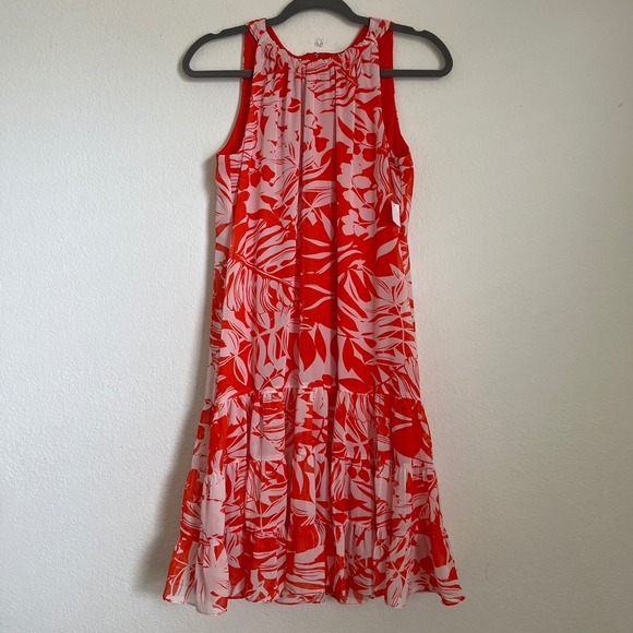 Covington Dresses & Skirts - Covington Tropical Floral Shift Dress Pink Orange Ruffle Hem Sleeveless Size 6